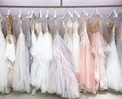 Tulle Ball Gowns And Colorful Wedding Dresses Hayley Paige Upcoming Trunk Show At Kleinfeld Oc Kleinfeld Bridal Tulle Wedding Dress Wedding Dress Accessories