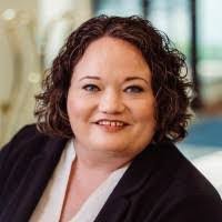 Lisa Fulbright's Instagram, Twitter & Facebook