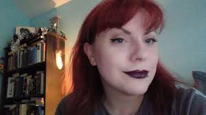 Which hair color looks prettier