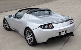 Tesla Roadster Sporty Keren Dan Ramah Lingkungan Info Artikel Otomotif Terbaru Daftar Harga Spesifikasi Mobil Tips Trik Otomotif
