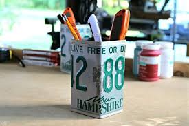 Can you repurpose an old license plate and belt? Old License Plates Lying Around Check Out These 28 Snazzy Decor Ideas Hometalk