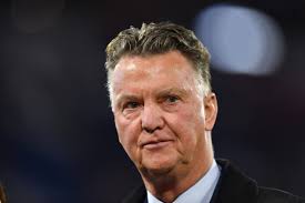 Leer ajax in ons trainingscentrum in amsterdam. 90plus Saisonabbruch Van Gaal Wirft Ajax Amsterdam Eigeninteresse Vor 90plus