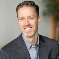 Avery Reynolds's Instagram, Twitter & Facebook