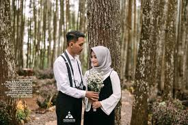 One of the best rated theme for blogs and magazines on wordpress.org. Casual Pre Wedding Explore Tumblr Posts And Blogs Tumgir