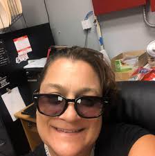 Does anyone else think that Amanda is good looking??