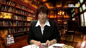 Oamenii fericiți citesc și beau cafea. Oamenii FericiÅ£i Citesc Si Beau Cafea De Agnes Martin Lugand Youtube