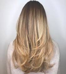 pelo largo con piezas en angulo inclinadas en angulo pelo largo con cola de caballo an haarschnitt lange haare lange haare stufenschnitt lange haare