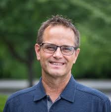 Larry Mccrary's Instagram, Twitter & Facebook