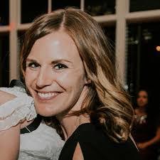 Jenna Counts's Instagram, Twitter & Facebook