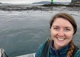 ⠀ Congratulations to Robin Fales for receiving the annual Sandra E. Shumway  Award for Outstanding Student Paper published in the 𝘑𝘰𝘶𝘳𝘯𝘢𝘭 𝘰𝘧  𝘚𝘩𝘦𝘭𝘭𝘧𝘪𝘴𝘩 𝘙𝘦𝘴𝘦𝘢𝘳𝘤𝘩. (Reciprocal interactions between  bivalve molluscs and seagrass: A