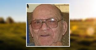 Kerry Bannon's Instagram, Twitter & Facebook