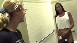 Farting long, public femdom, face farts – DPorn.com