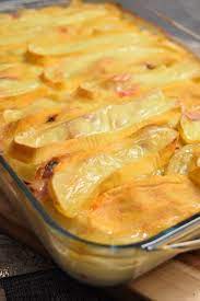 Dans une grande casserole d'eau bouillante salée, faites cuire les pommes de terre préalablement. Tartiflette Au Cookeo Recette Rapide Et Facile