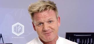 There was excitement in crewe with the appearance of a gordon ramsay lookalike at giovanni's stylish launch of it's new tuscany dining area! Gordon Ramsay In Lutto Il Dramma Dello Chef Ho Il Cuore Spezzato