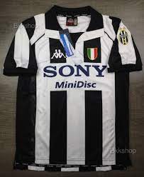 Juventus football club) เป็นสโมสรฟุตบอลที่ใหญ่ที่สุดในเมืองตูริน เป็นสโมสรเก่าแก่สโมสรหนึ่งของประเทศอิตาลี โดยก่อตั้งเมื่อ. à¹€à¸ª à¸­à¸šà¸­à¸¥ à¸¢ à¸­à¸™à¸¢ à¸„ à¸¢ à¹€à¸§à¸™à¸• à¸ª 1997 98 à¹€à¸«à¸¢ à¸² Retro Juventus 1997 98 Home à¹€à¸£à¹‚à¸—à¸£ à¸„à¸¥à¸²à¸ªà¸ª à¸„ Lazada Co Th