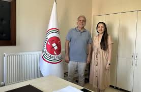 Türk Kızılayı İzmir İl Yöneticisi Semra AYDIN kurumumuzu ziyaret etti.