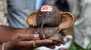 Mantra to remove obstacles and negative energy | jai ganesh pahimam. Ganesh Chaturthi 2018 Step By Step Rituals Items Needed Mantras What To Do After Bringing Bappa Home