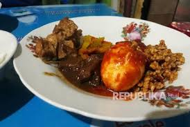 Indralaya, ogan ilir kab.4 hari yang lalu. Rawon Warung Mamek Malang Yang Turun Temurun Republika Online