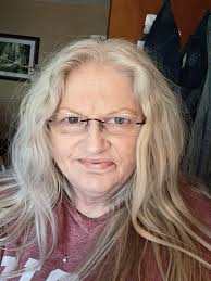 I'am old gentleman,hello to everyone in the group.