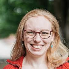 Lorinda Anderson's Instagram, Twitter & Facebook