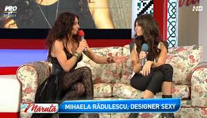 Maybe you would like to learn more about one of these? Maruta I A Taiat Hainele De Pe Ea In Direct Cum A Reactionat Mihaela Radulescu Cand L A Vazut Pe Maruta Cu Foarfecele La Maruta Protv