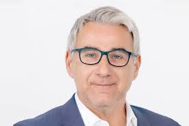 Werner Weber neuer Vorstand der Leder & Schuh AG, Karl Mayer-Rieckh  Vorsitzender des Aufsichtsrates