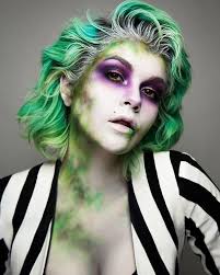 Beetlejuice Halloween Inspo Via Sarahmcgbeauty Beetlejuice Halloween Halloween Looks Halloween Costumes Makeup