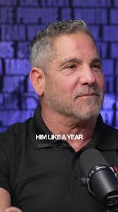 How one quarter introduced me to two different money mindsets — scarcity &  abundance. 🪙