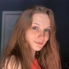 Madeline Stover's Instagram, Twitter & Facebook