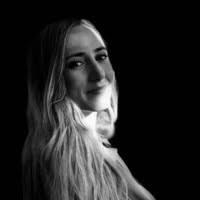 50+ perfiles de «Dori»