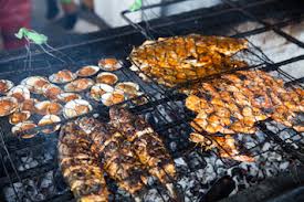 Mulyono 94 jakarta seafood is what we get pretty often, my family used to frequently pay a visit to a seafood stall at serpong area but they're no longer there and we've got no idea if it's stop operating or relocate to another place. Restoran Seafood Segar Paling Murah Dan Enak Di Jakarta