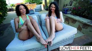 Watch JOI Foot Tease with Alexis Tae and Liz Jordan - Joi, Feet, Ebony Porn  - SpankBang