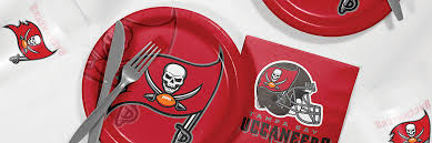 Prom, formal party themes and more. Tampa Bay Buccaneers Tailgate Party Supplies Orientaltrading Com Oriental Trading