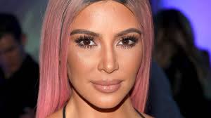 Kim kardashian kolors hair blonde by hilton hater at april 27, 2009 3:43 am. Kim Kardashian West Dyed Her Hair From Pink To Dark Brown Allure
