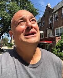 I can't make sense of anything in the world anymore so I've just decided to  stare into the sun. #huh #what #pandemic #wars #inequity #sun #vaccines  #politics #guncontrol #badgovernor #anothervariant #whoami #deltawhat? #