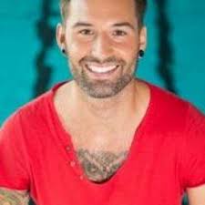 He is known for his work on de 5e boog (2010), losers revolution (2020) and k3 roller disco (2018). Sean Dhondt Dhondtsean Twitter