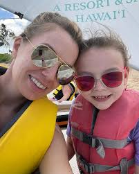 Can't think of a better valentine than this girl right here! 💖💖🌸🌞