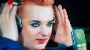 I’m really enjoying this new Live Aid documentary series, especially the  “Do They Know It’s Christmas?” studio footage. It’s filled with moments  like this. #liveaid #boygeorge #christmas 🎅🏼🎧