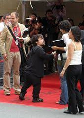 See full list on diffen.com Peter Dinklage Wikipedia