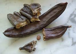 A Toutes Les Filles Ajoutez Le Caroubier A Votre Alimentation Quotidienne Alimentation Sain Et Naturel Sante Naturelle