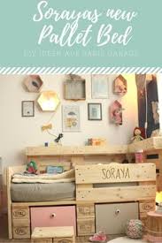 Betten sind unter den palettenmöbeln besonders beliebt und es gibt zahlreiche varianten, wie das palettenbett gestaltet werden kann. Die 26 Besten Ideen Zu Kinderbett Aus Europaletten Palettenbett Fur Kinder Kids Bed Pallet Bed For Kids Palettenmobel Kinder Bett Bett Aus Paletten Kinderbett