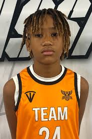 Kari Kidd's Instagram, Twitter & Facebook