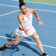 But up until now they had neither confirmed nor denied the reports that they were dating, rumors fueled by a kiss tsitsipas gave to sakkari after they won a mixed doubles game earlier in the year. Adidas Heat Ready Y Kleid Damen Weiss Rot Online Kaufen Tennis Point