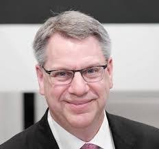 Sam Stark's Instagram, Twitter & Facebook