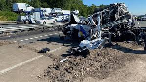 Tuesday on routes 1 and 9. Nj Traffic Trooper Injured In Nj Turnpike Accident In Cranbury