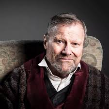 I hate this league already !!! Gonna miss Corrie tonight. UTB 🧣🧣🧣