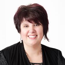 Donna Dowler's Instagram, Twitter & Facebook