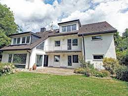 Finde wohnung, haus oder appartement zum kaufen oder mieten in deutschland. Haus Kaufen In Eppstein 14 Angebote Engel Volkers