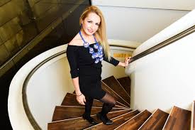 Da vinci surgery customer portal instructions for use simnow link. Nihal Saridemir Privat Total Verliebt So Hat Sie Ihren Ehemann Arif Kennengelernt News De