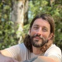 Daniel Vaziri's Instagram, Twitter & Facebook